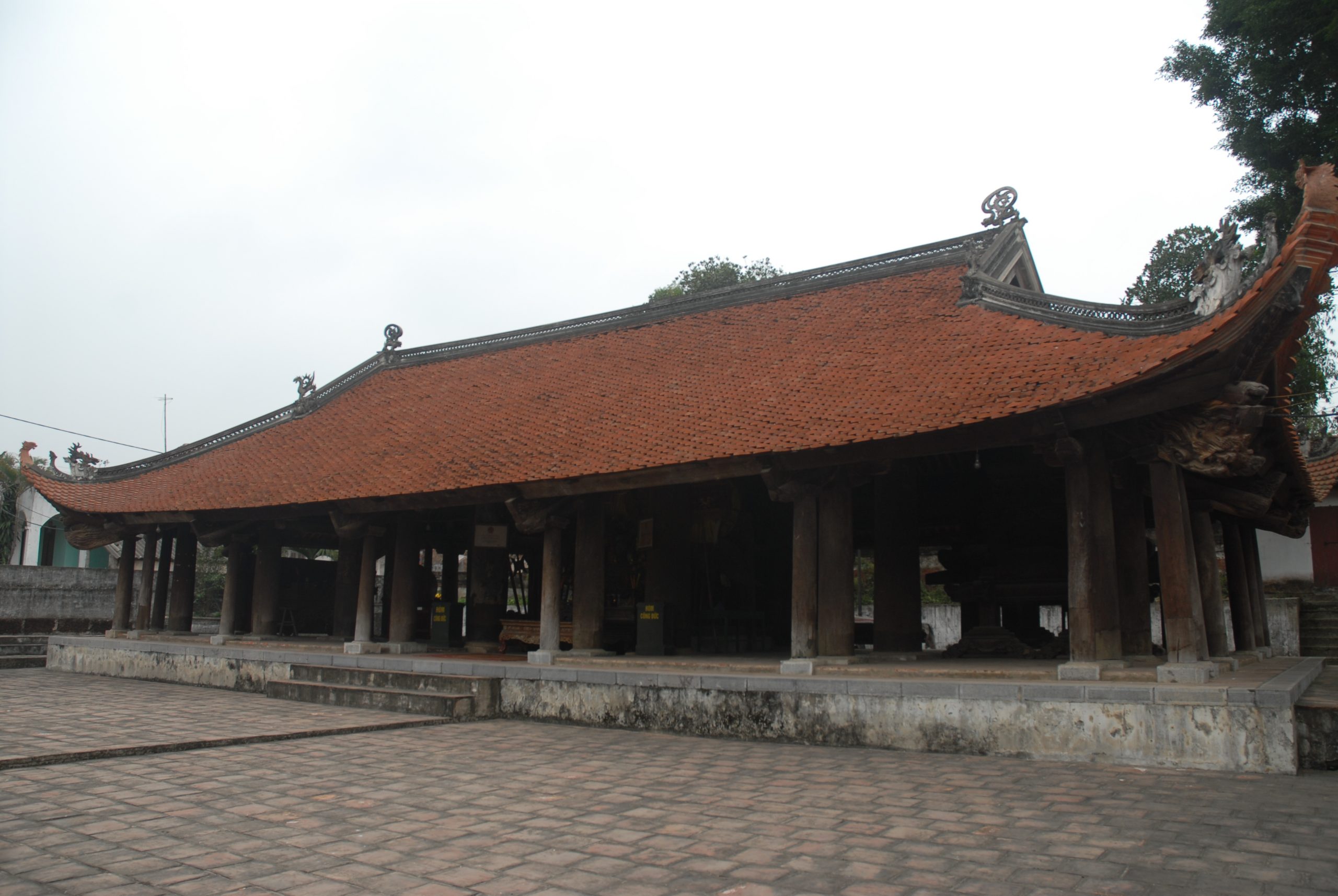 ĐÌNH LÀNG TÂY ĐẰNG: Một tác phẩm kiến trúc nghệ thuật gỗ tuyệt tác, độc đáo, thuần Việt Toàn cảnh đình làng Tây Đằng, Ba Vì Hà Nội