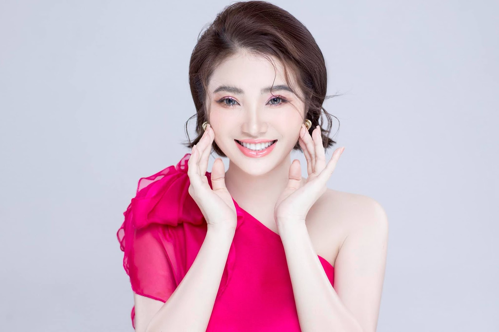 Hành trình khởi nghiệp của CEO Hoàng Phi Huyền trở thành nguồn cảm hứng bất tận của nhiều phụ nữ Việt hành trình khởi nghiệp của CEO Hoàng Phi Huyền trở thành nguồn cảm hứng bất tận của nhiều phụ nữ Việt